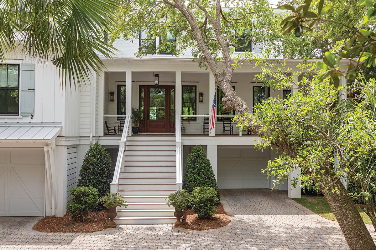 New House, Old Soul: A couple traded the formal charm of the Old Village for beachfront living on Sullivan’s Island