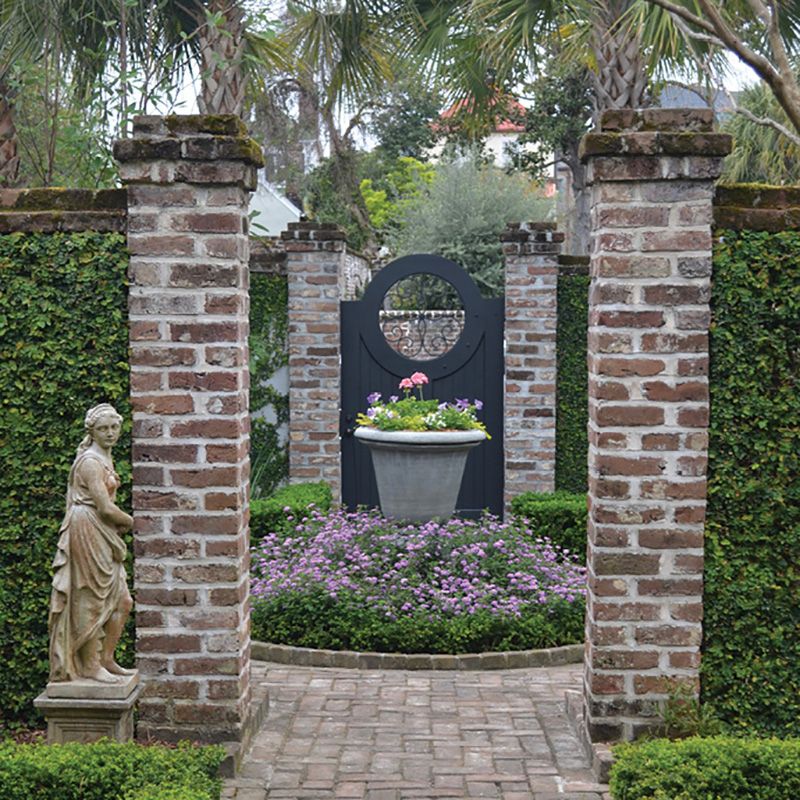 Dig In: Garden Tours & Lectures