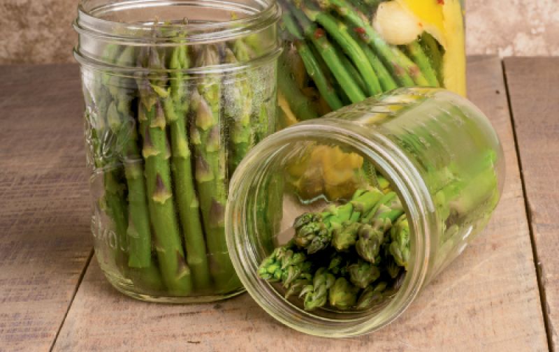 How to make Pickled Asparagus