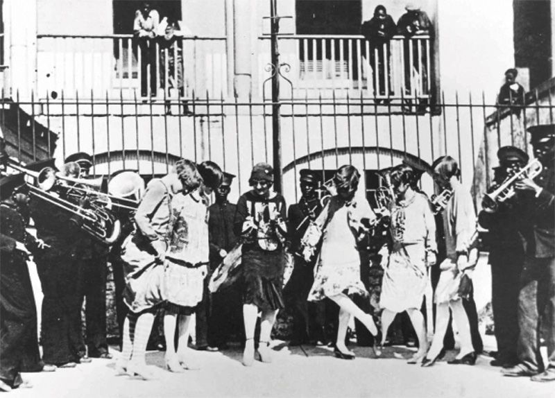The dance “the Charleston” finds fame in New York City