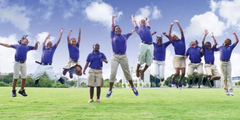 Charleston Gives Back