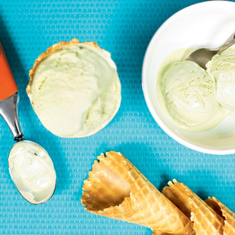 How to make green-tea ice cream