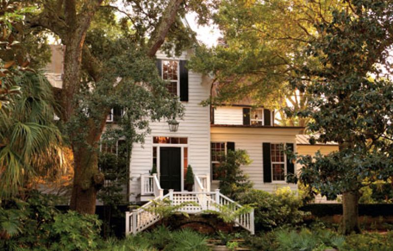Old Village: Interior Designer Muffie Faith’s Historic Manse