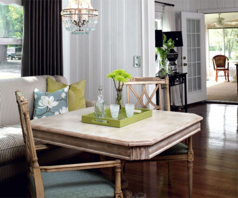 Small Spaces: Transforming a High-Traffic Dining Room