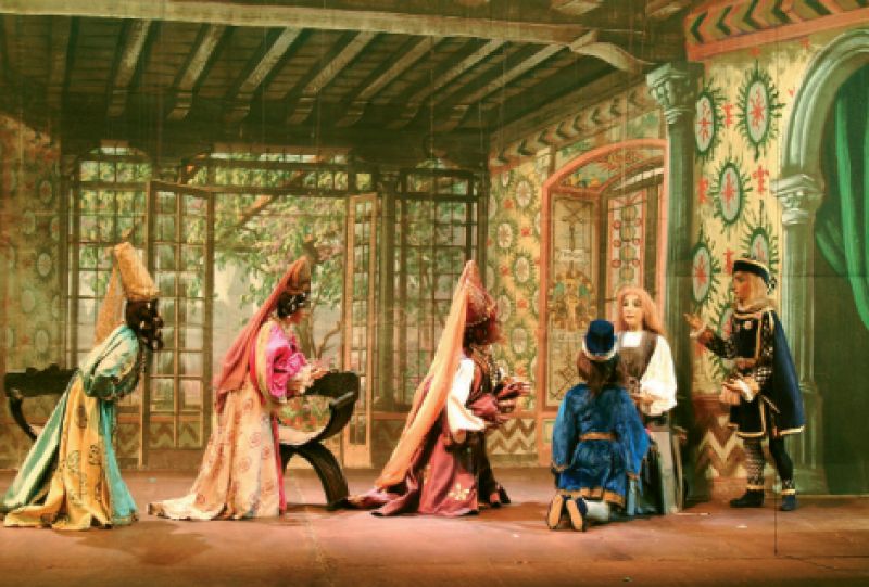 Colla Marionettes