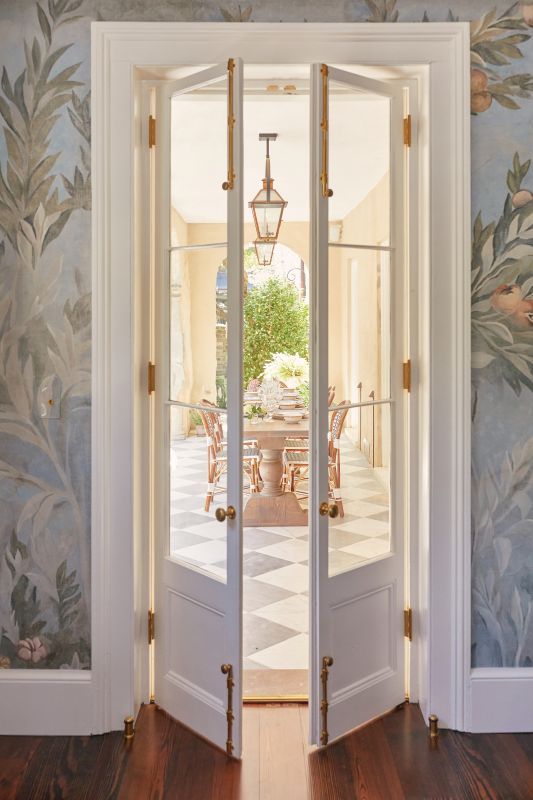A Charleston Revival