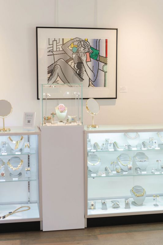 The Highest Bidder: Doyle Auction House
