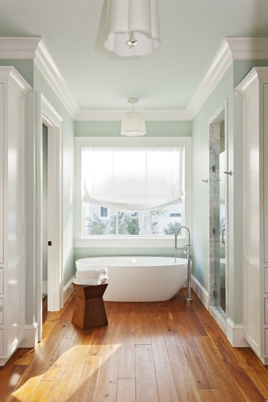 The Charleston Home: At Home on the River