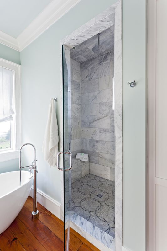 The Charleston Home: At Home on the River