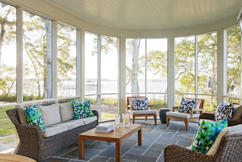The Charleston Home: At Home on the River