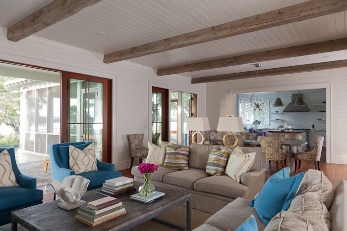 The Charleston Home: At Home on the River