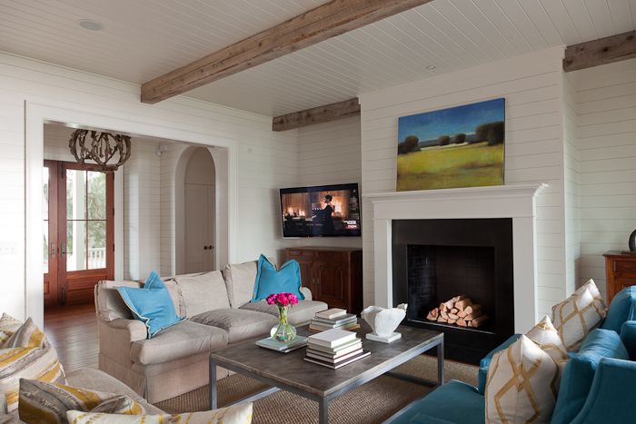 The Charleston Home: At Home on the River