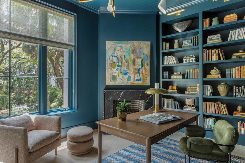 Frank’s office is drenched in Farrow & Ball “Hague Blue.” Brian Coleman’s Things We Said Today and a green Bollo dining chair add visual punctuations.