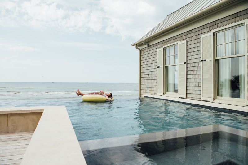 Laid-back Luxe