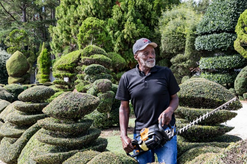 A Day in the Life of Pearl Fryar