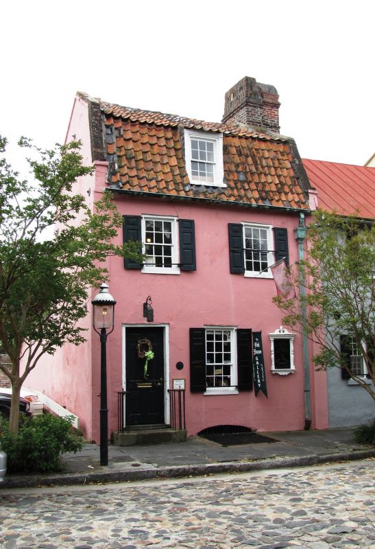 The Pink House, where Anne Bonny’s father lived.