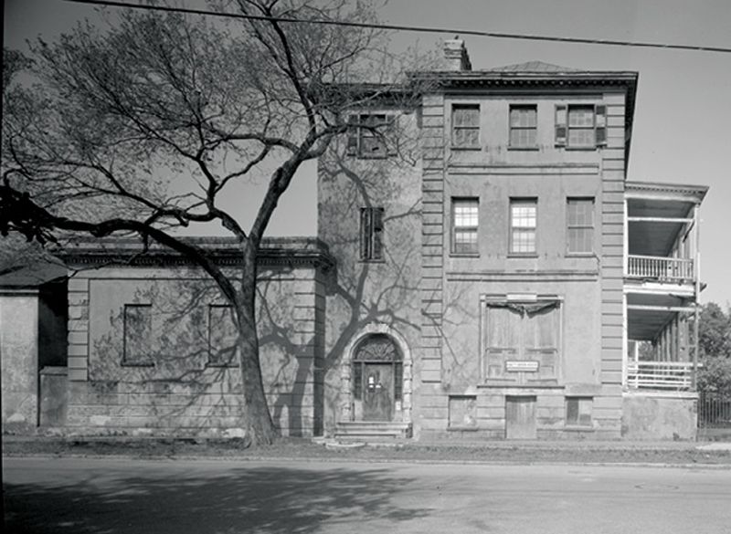Museum in the Midst: The Aiken-Rhett House, the former residence of Governor and Mrs. William Aiken Jr., remained in the family for 142 years, before the Charleston Museum bought it and opened it as a house museum in 1975. HCF assumed ownership in 1995, with a “preserved-as-found” approach.